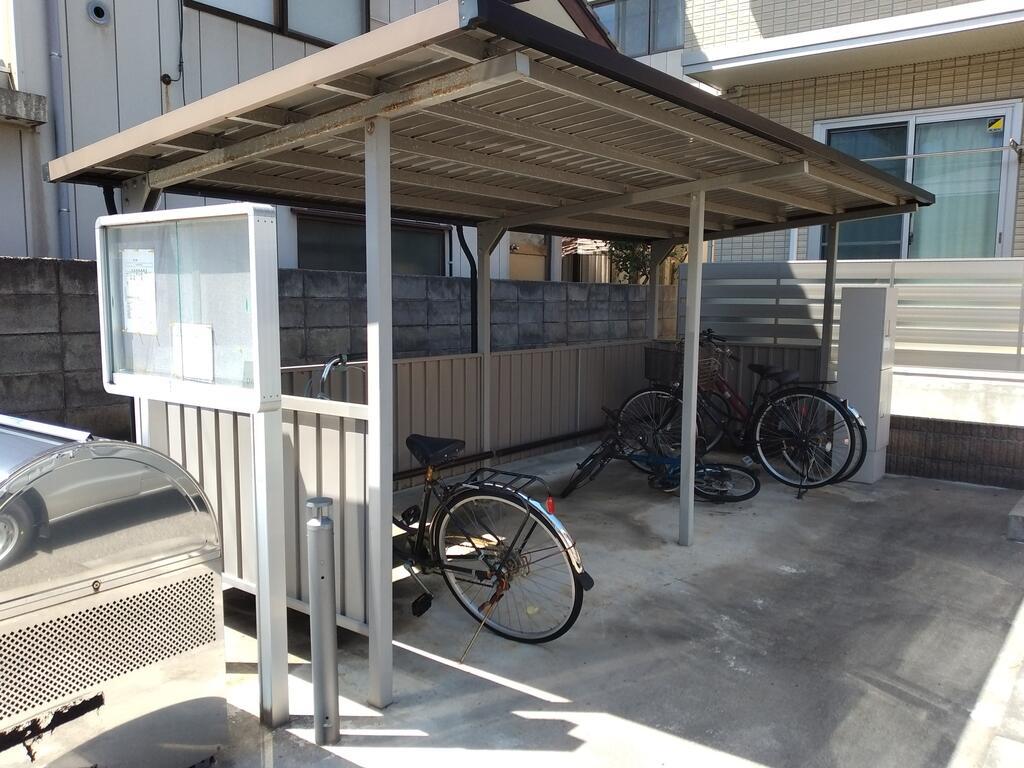 サンロイヤルB棟