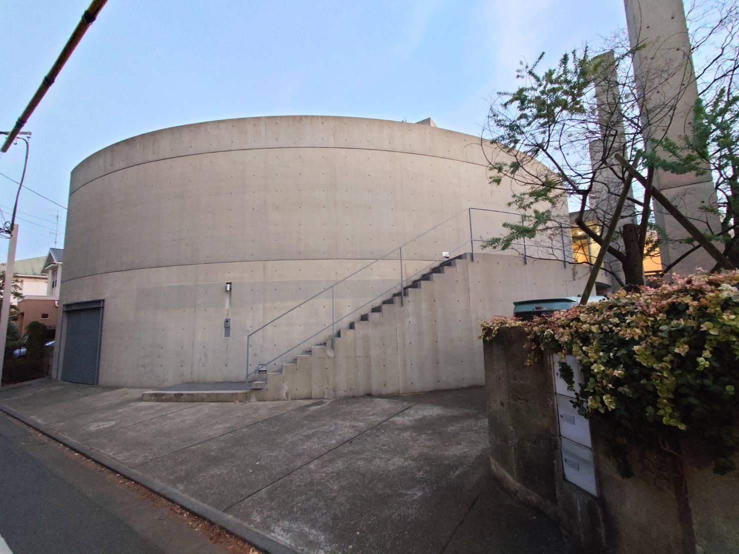 小田急線 成城学園前駅 徒歩10分  築36年(3LDK/1階)