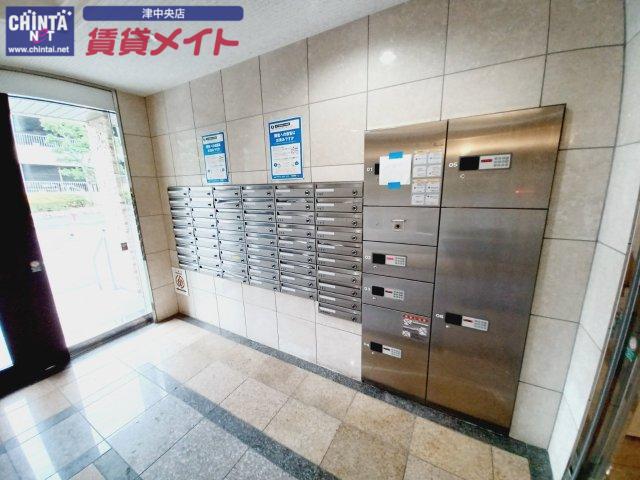 スクエア西丸之内