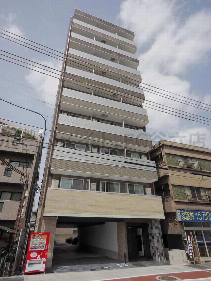フォレスタ長居