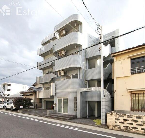 ファミール旭