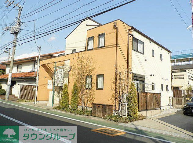 YS HOUSE