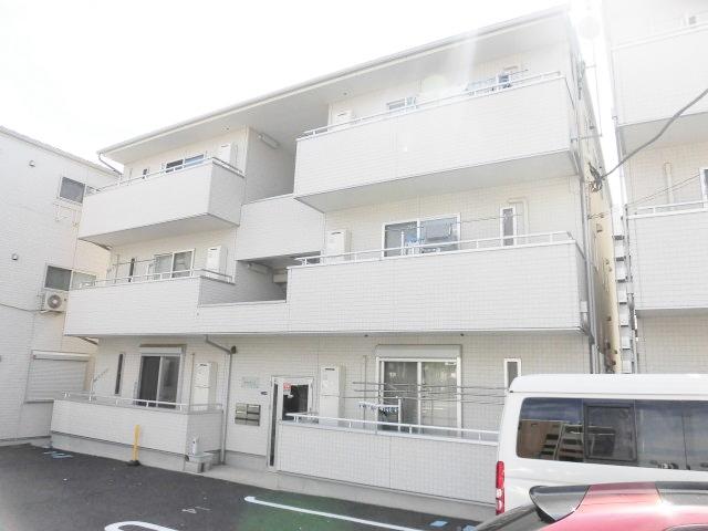 ルシェンテ A棟