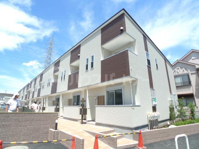 クロバーハイツA棟