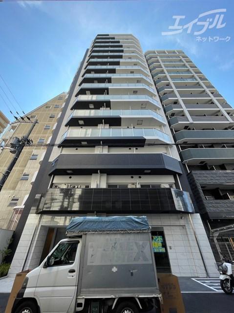 セレニテ本町リアン