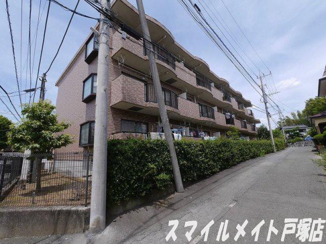 アゼリア岡津