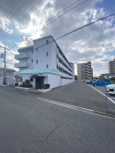 グローバル五日市中央
