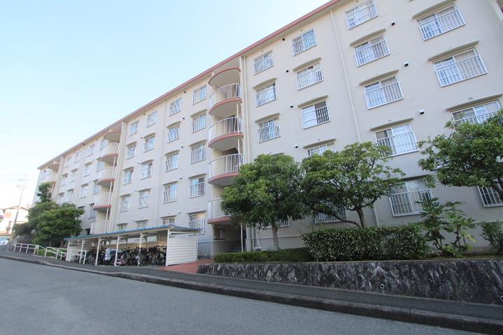 山田池パークハイツ1棟