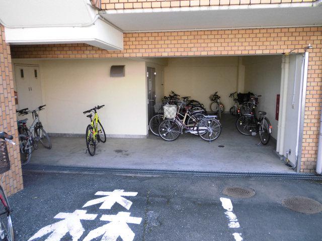 森屋マンション