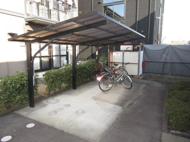 フレグランス今泉 B