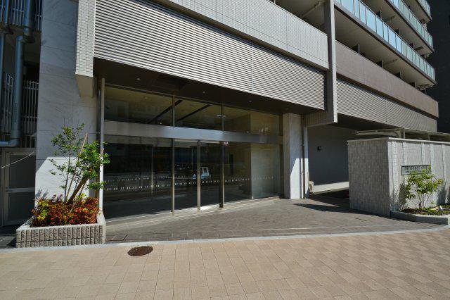 プレサンスジェネ新神戸ステーションフロント