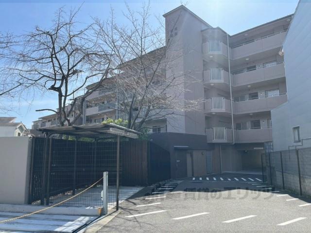 京福電鉄嵐山本線 鹿王院駅 徒歩6分  築17年