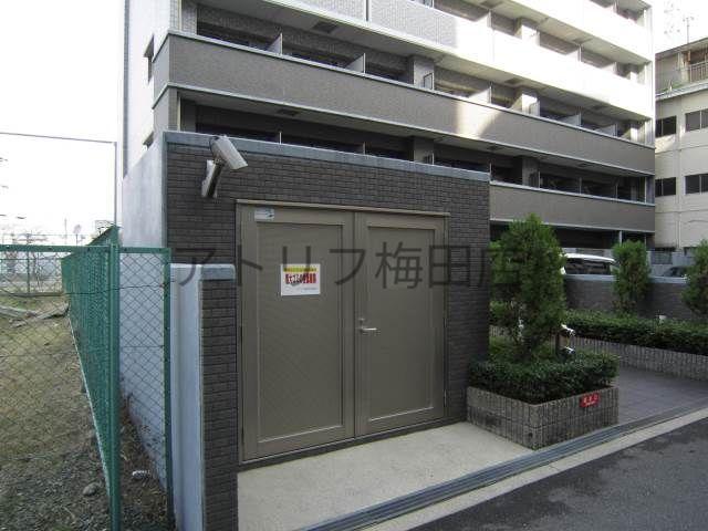 エスリード野田阪神駅前