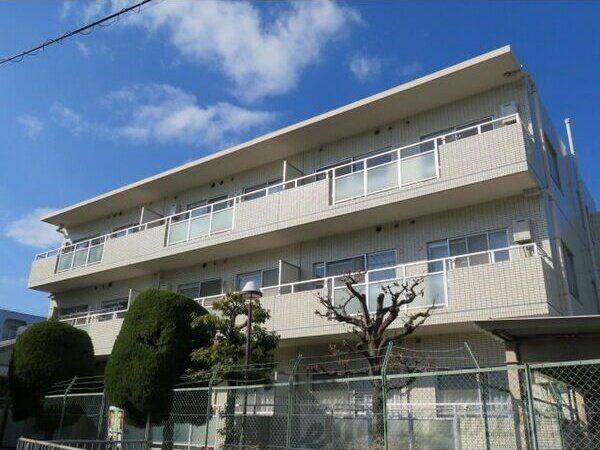 サンワロイヤルマンション2号館