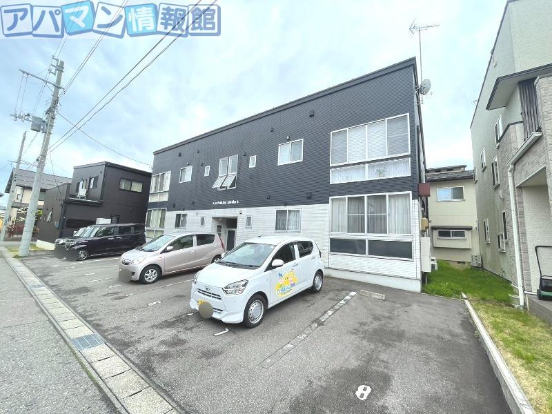 SATSUKINO GUSUKU(2K/1階)