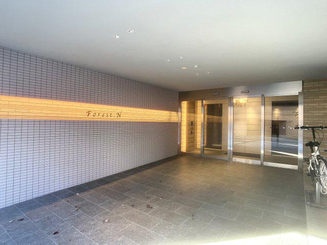 フォレスト.N