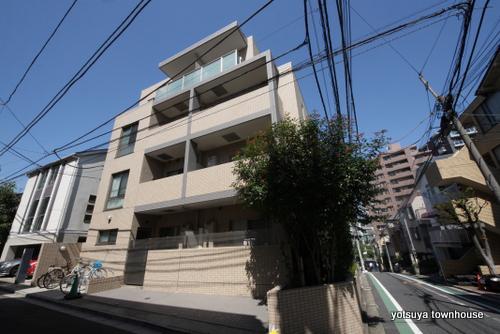 四谷パインクレスト