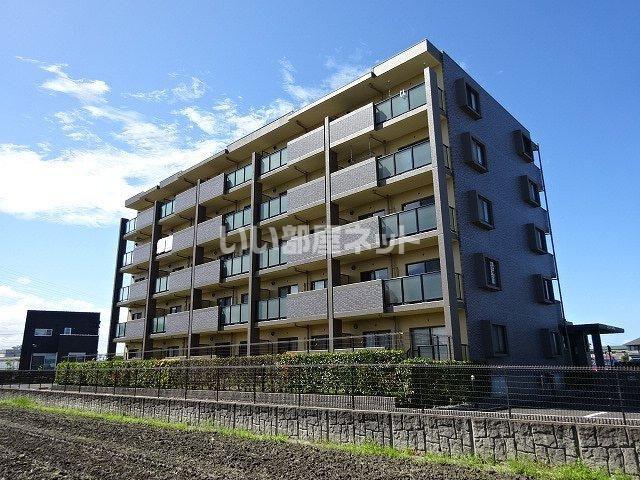 クレセールヴァンブ
