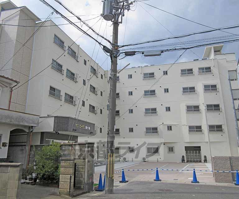 サンローラン新十条