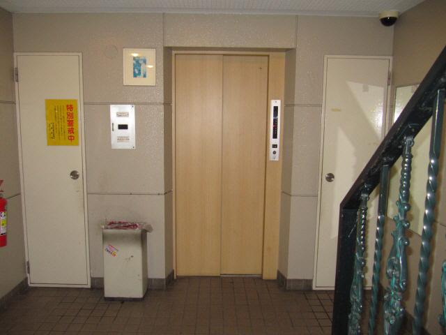 東和マンション新栄