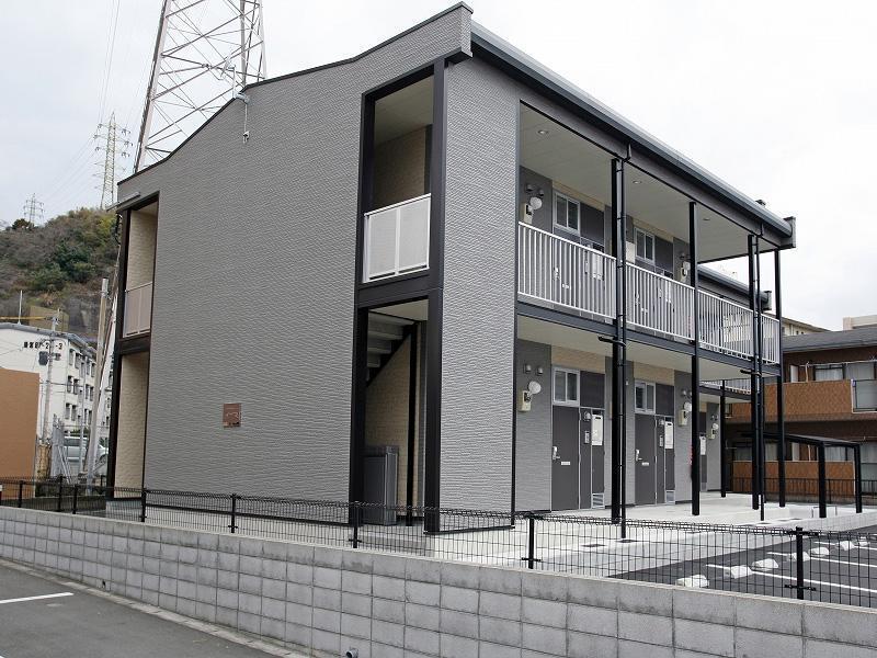 レオパレス王子山の手町(1K/1階)