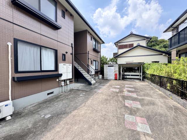 ファミール アイ