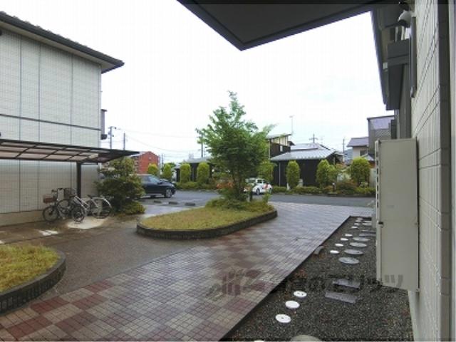 シャーメゾン フェヴリエ A棟