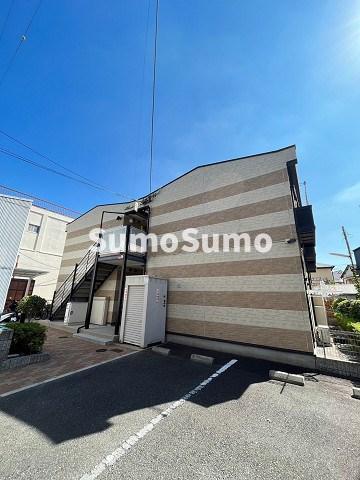 レオパレスウグイス
