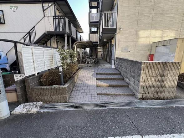レオパレス南大和田