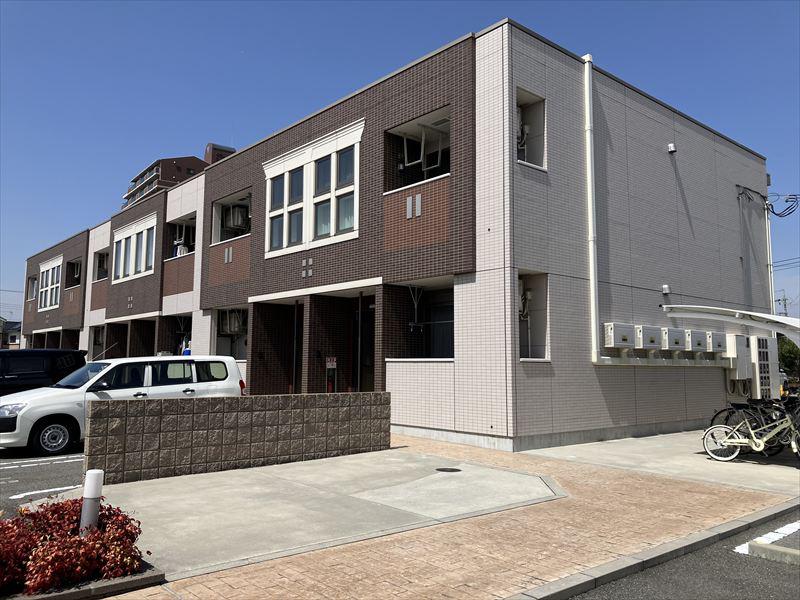 シャインダース