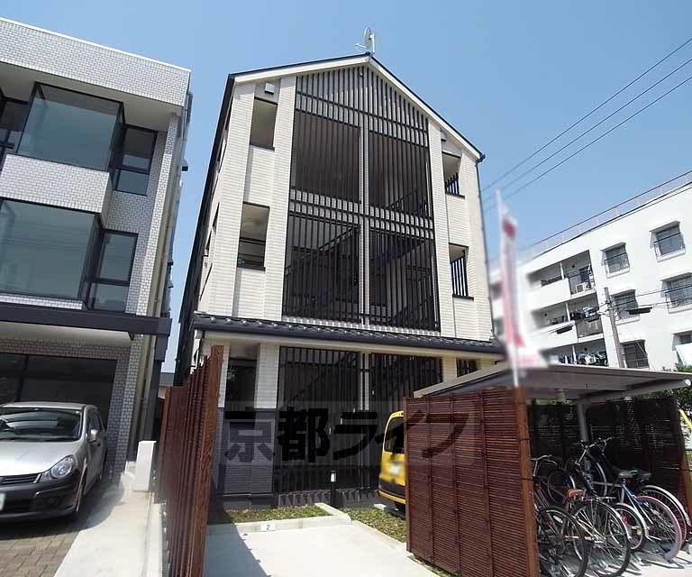 フェリーチェ