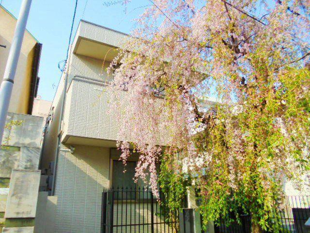 R GARDEN JIYUGAOKA