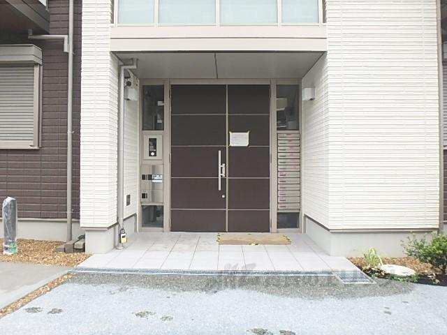 プレミアス大津京