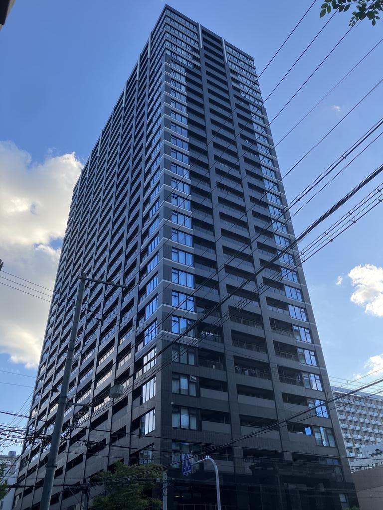 プレサンスレジェンド堺筋本町タワー
