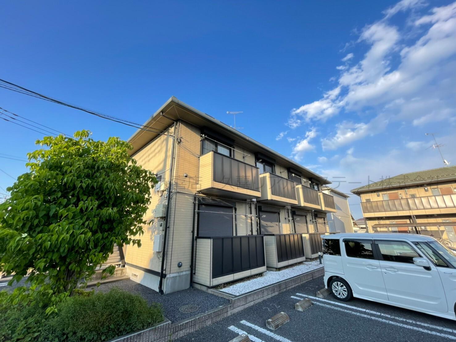 日新花崎ビレッジD