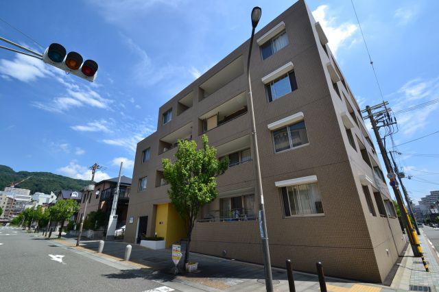 甲南山手ミオ