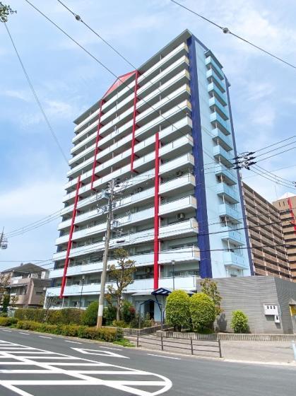 コーシャハイツ港