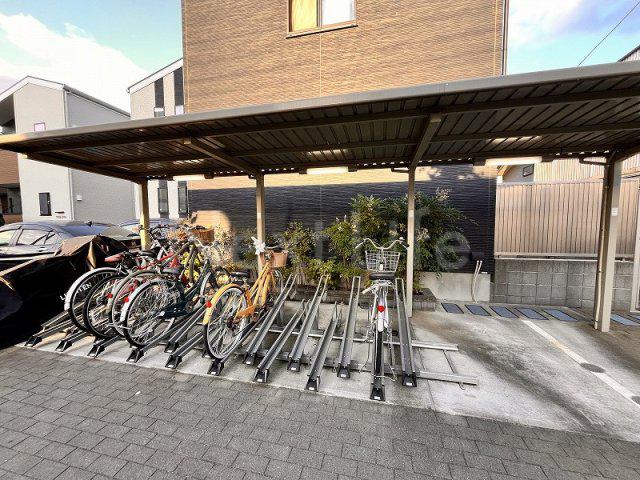 ヴェルメウエスタ(1LDK/1階)の外観写真