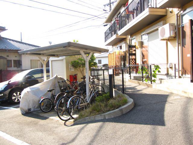 ヴェルデュールB棟