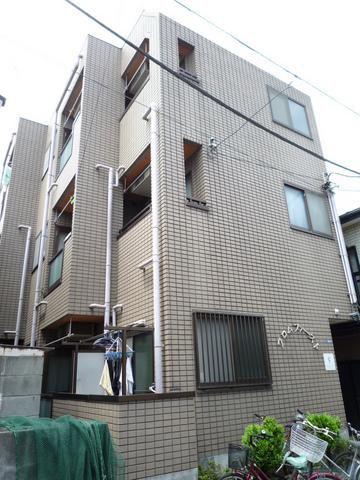 フロムファースト