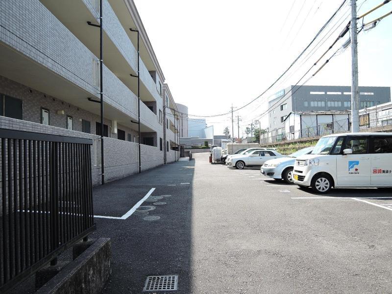 リージングマンションC棟
