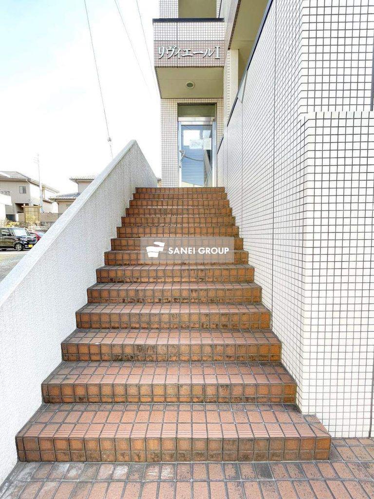 リヴィエールI
