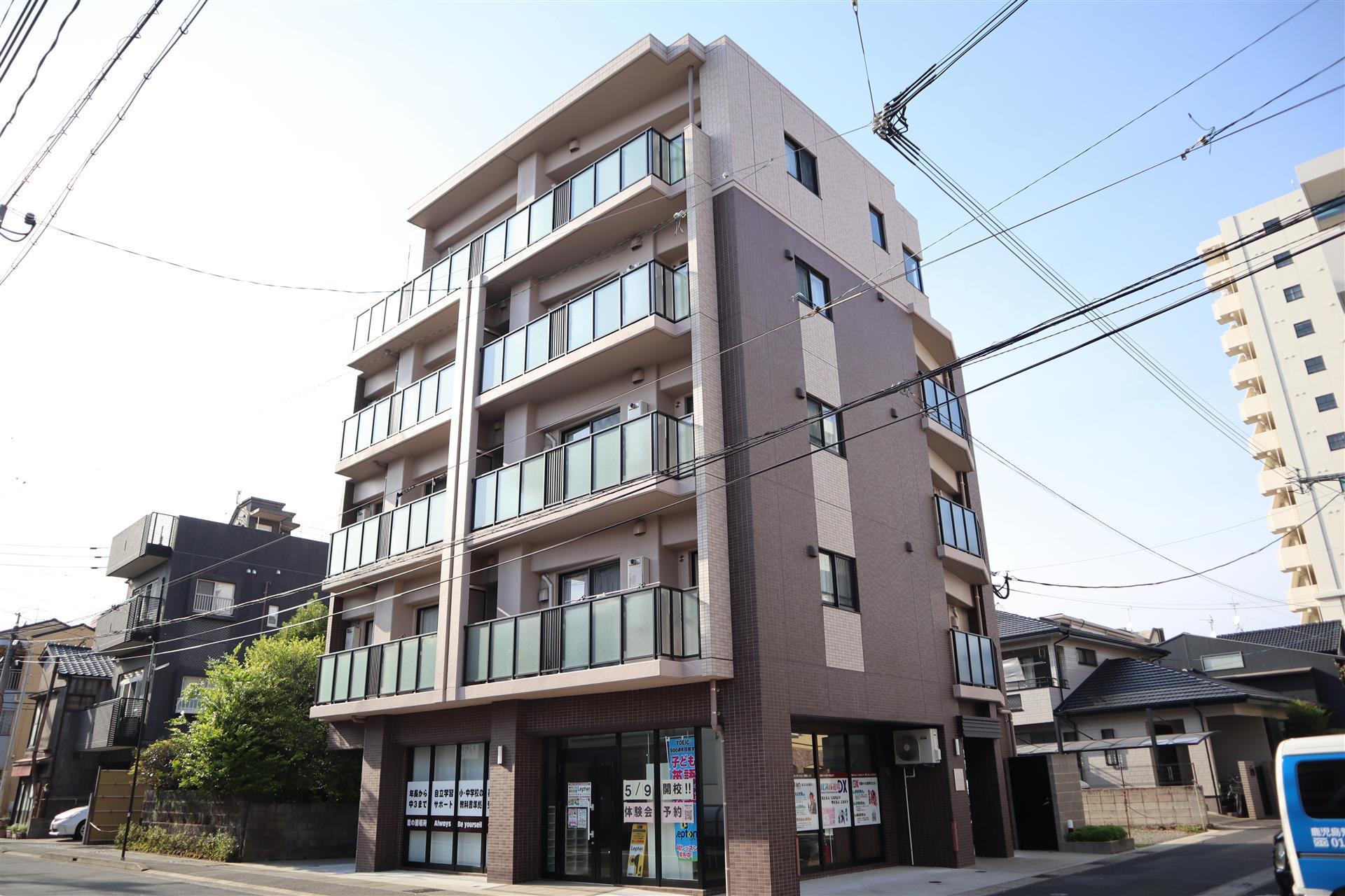 GRACE LUCE