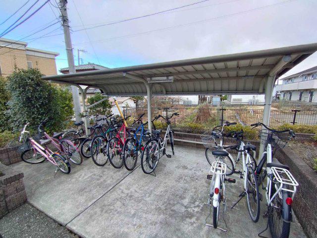 レオパレスHSI RIVERII