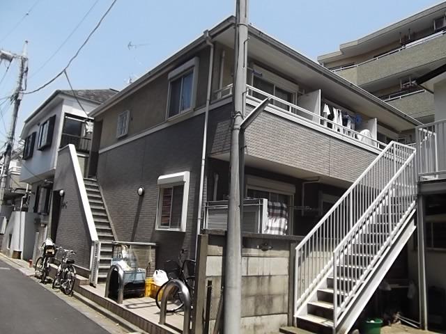 メゾンK(1K/2階)