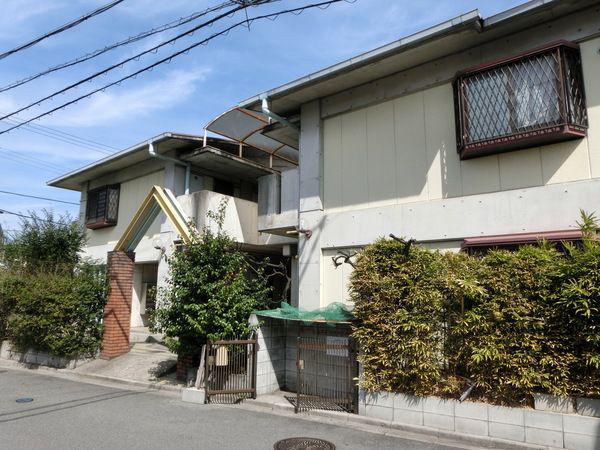 ハイツ家村