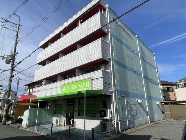 アトレーユネヤ川