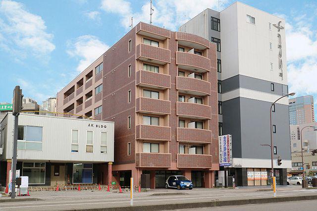 ラヴニール金沢駅西