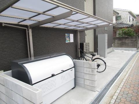 レーヴ茨木元町