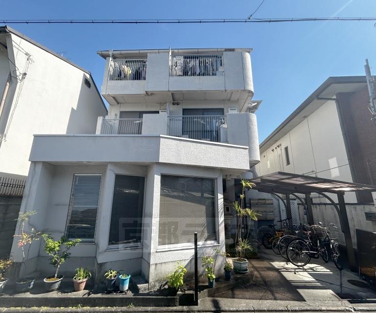 シャトー神宮道